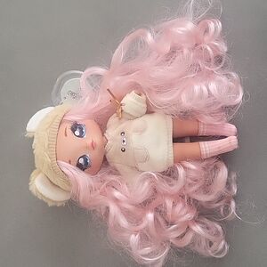 Fashion Doll Honey Na! Na! Na! Surprise